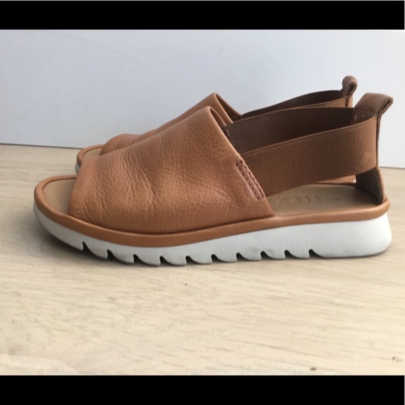 flexx shoreline sandals